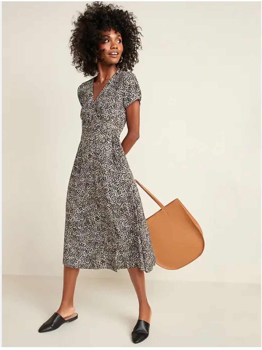 Old Navy NWT Black & White Printed Wrap Midi Dress
